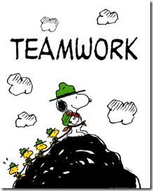 Peanuts-Teamwork-Print-C12205002